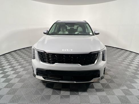 New 2026 Kia Sorento S FWD image 10