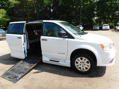 Used 2019 Dodge Grand Caravan SE