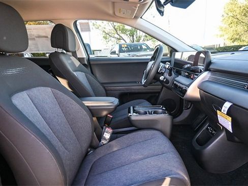 New 2026 Hyundai Ioniq 5 SE image 20