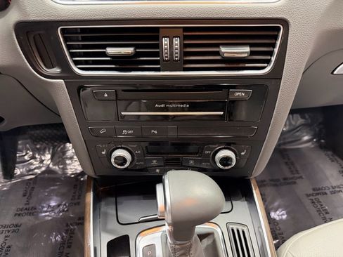 Used 2016 Audi Q5 2.0T Premium Plus w/ Technology Package image 39