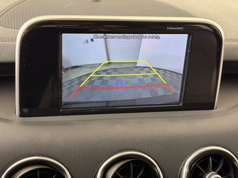 Used 2019 Kia Stinger RWD image 21