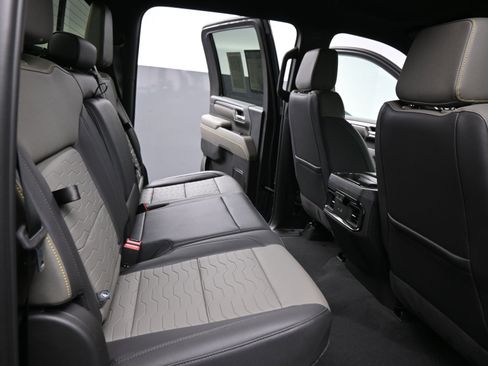 Certified 2026 Chevrolet Silverado 2500 ZR2 image 16