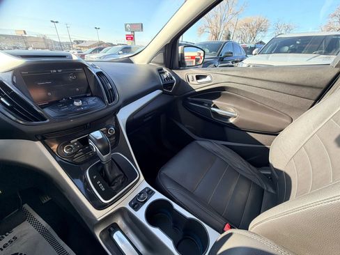 Used 2013 Ford Escape SEL image 18