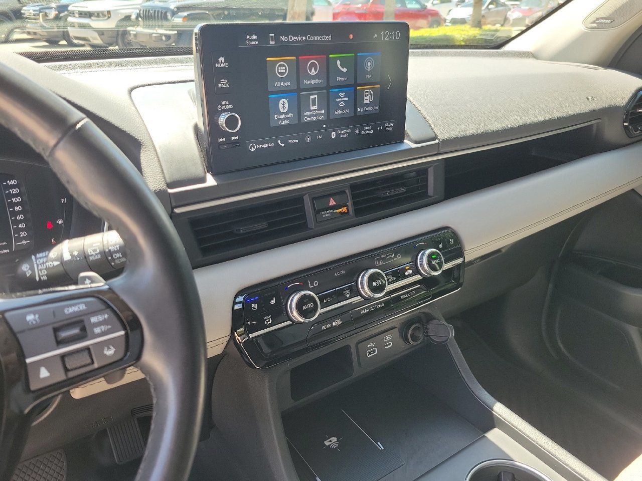 Used 2025 Honda Pilot Elite image 25