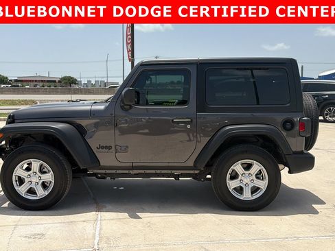 Used 2023 Jeep Wrangler Sport AWD/4WD image 8