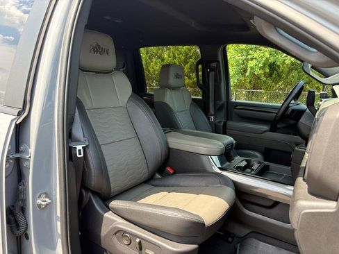 Used 2024 Chevrolet Silverado 2500 ZR2 w/ ZR2 Bison Edition AWD/4WD image 37