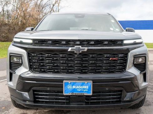 Used 2024 Chevrolet Traverse RS w/ LPO, Floor Liner Package image 3