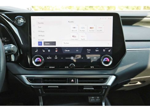 Used 2025 Lexus RX 350 Premium image 22