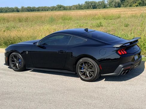 Used 2024 Ford Mustang Dark Horse RWD image 17