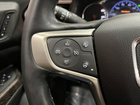 Used 2023 GMC Acadia Denali w/ Denali Ultimate Package image 30