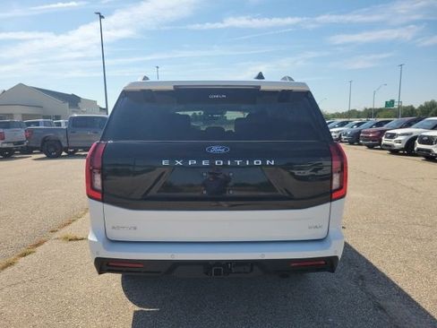 New 2025 Ford Expedition Max Active image 25