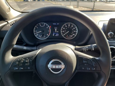 Used 2025 Nissan Sentra S image 26