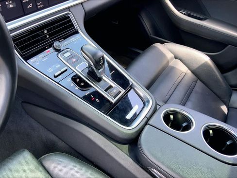Used 2019 Porsche Panamera 4 AWD/4WD image 16
