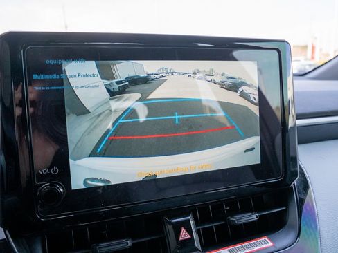 Certified 2025 Toyota Corolla SE image 13