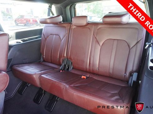 Used 2024 Ford Expedition Max Limited AWD/4WD image 4