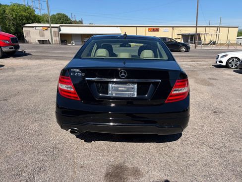 Used 2014 Mercedes-Benz C 250 Sedan image 6
