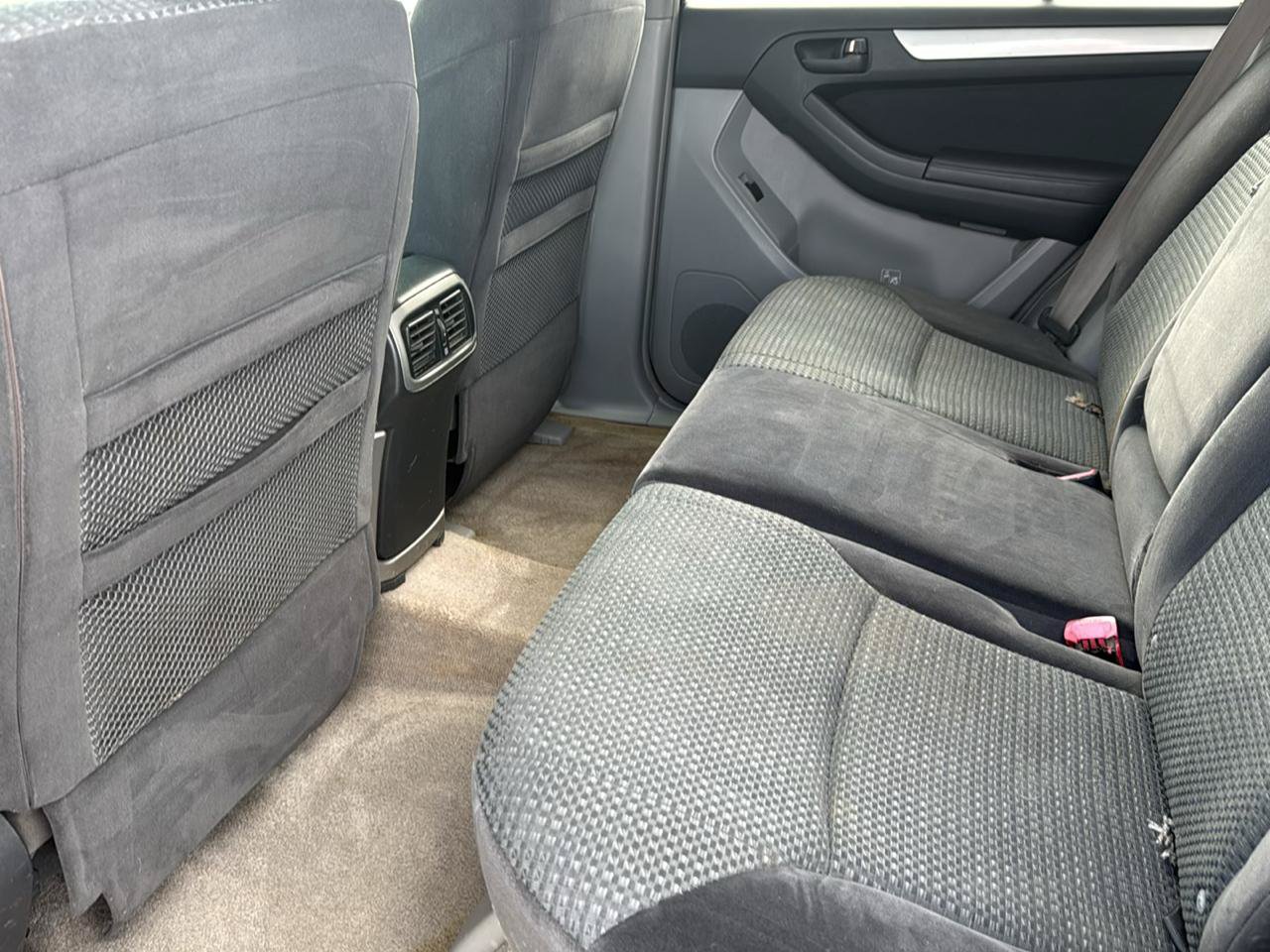 Used 2005 Toyota 4Runner SR5 AWD/4WD image 37