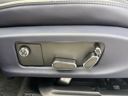 New 2026 Bentley Continental GTC image 30