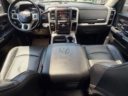 Used 2017 RAM 2500 Laramie w/ Convenience Group AWD/4WD image 9