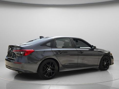 Certified 2024 Honda Civic Sport image 6