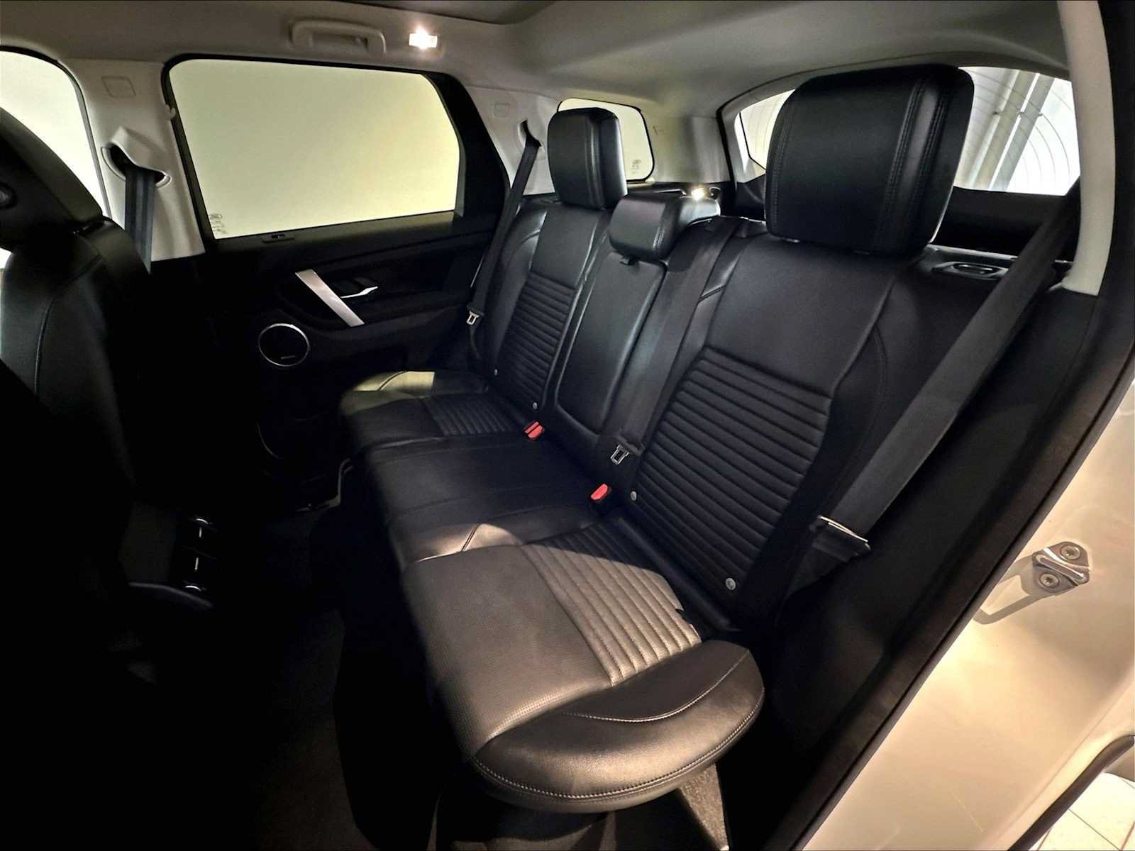 Used 2024 Land Rover Discovery Sport S AWD/4WD image 31