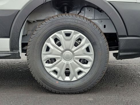 New 2026 Ford Transit 250 148 Medium Roof image 7