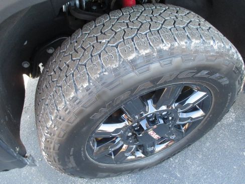 Certified 2024 GMC Sierra 3500 AT4 w/ AT4 Premium Plus Package image 12