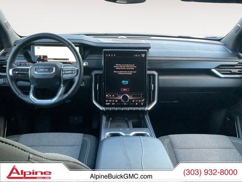 Used 2025 GMC Acadia Elevation image 10