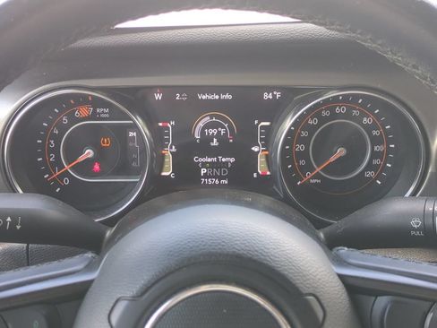 Used 2021 Jeep Wrangler Sport AWD/4WD image 27
