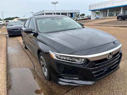 Used 2020 Honda Accord EX-L image 3