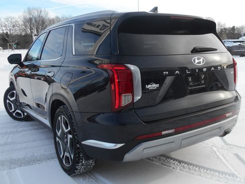 Used 2023 Hyundai Palisade Limited w/ Cargo Package image 3