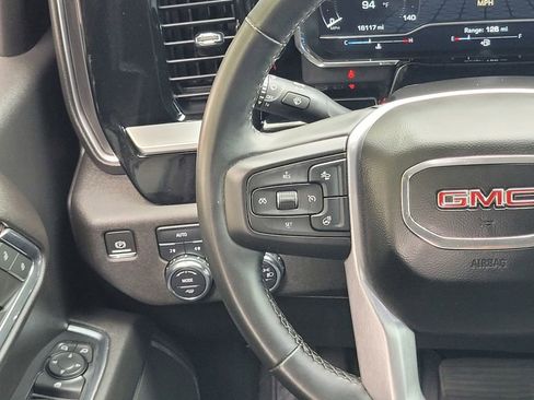 Used 2023 GMC Sierra 1500 Elevation AWD/4WD image 12