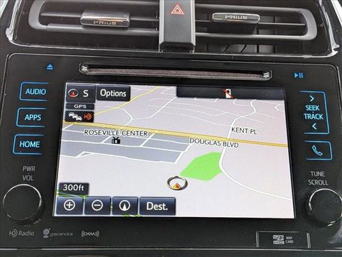 Used 2018 Toyota Prius Prime Plus image 14