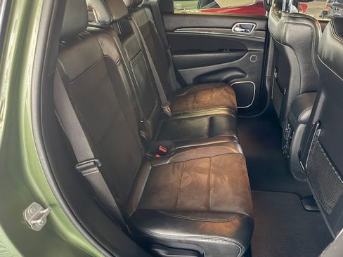 Used 2020 Jeep Grand Cherokee SRT image 16