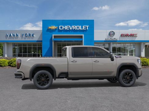 New 2026 GMC Sierra 2500 AT4 w/ AT4 Premium Plus Package AWD/4WD image 29