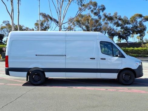 New 2026 Mercedes-Benz Sprinter 2500 image 22