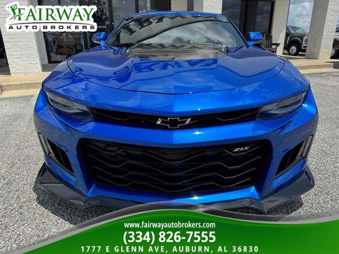 Used 2018 Chevrolet Camaro ZL1 RWD image 3