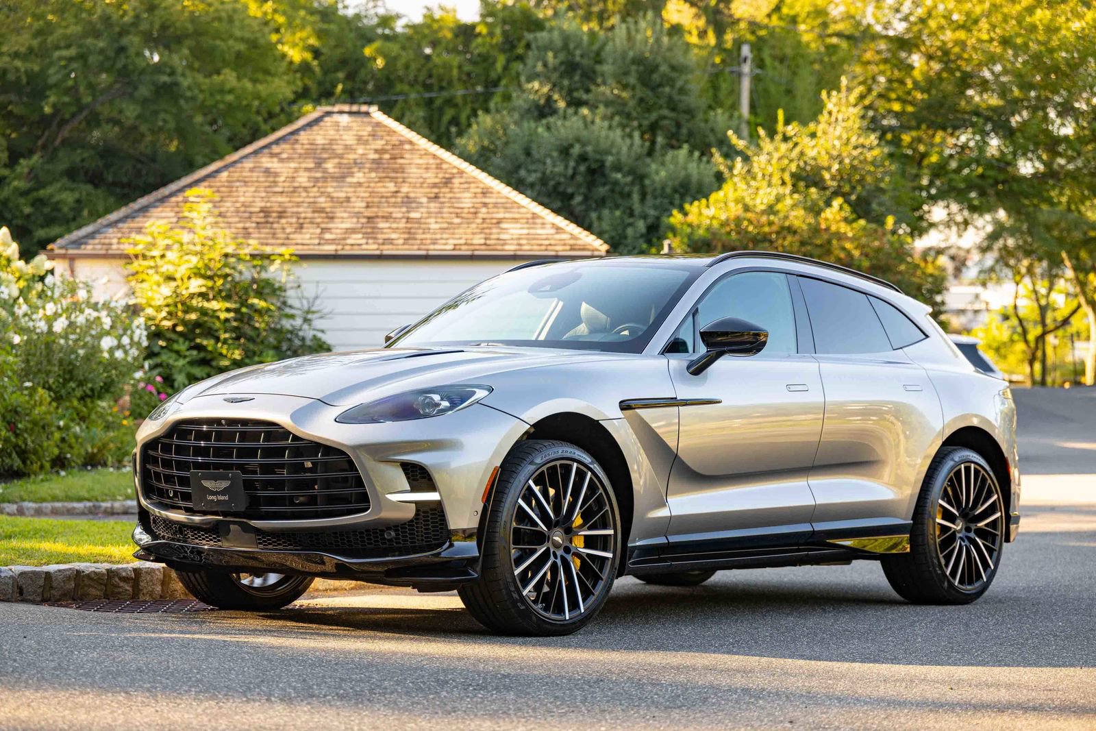 Used 2023 Aston Martin DBX 707 AWD/4WD image 8