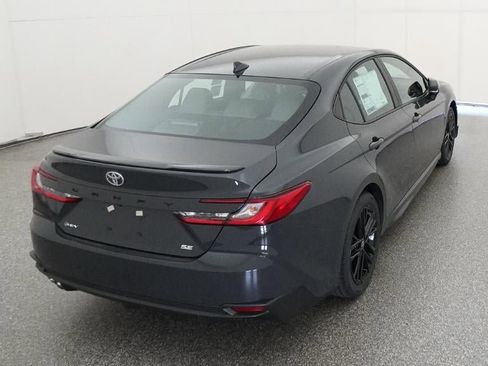 New 2026 Toyota Camry SE FWD image 8