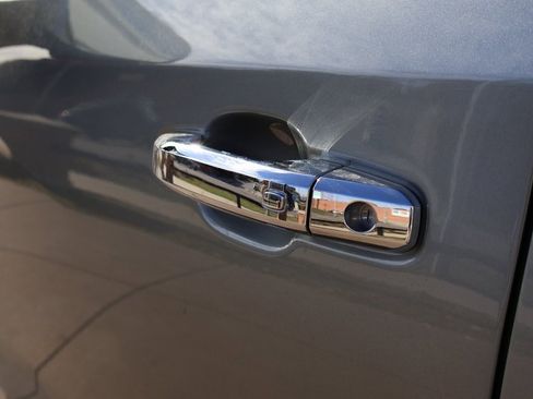 Certified 2025 Chevrolet Silverado 1500 High Country w/ Technology Package image 25