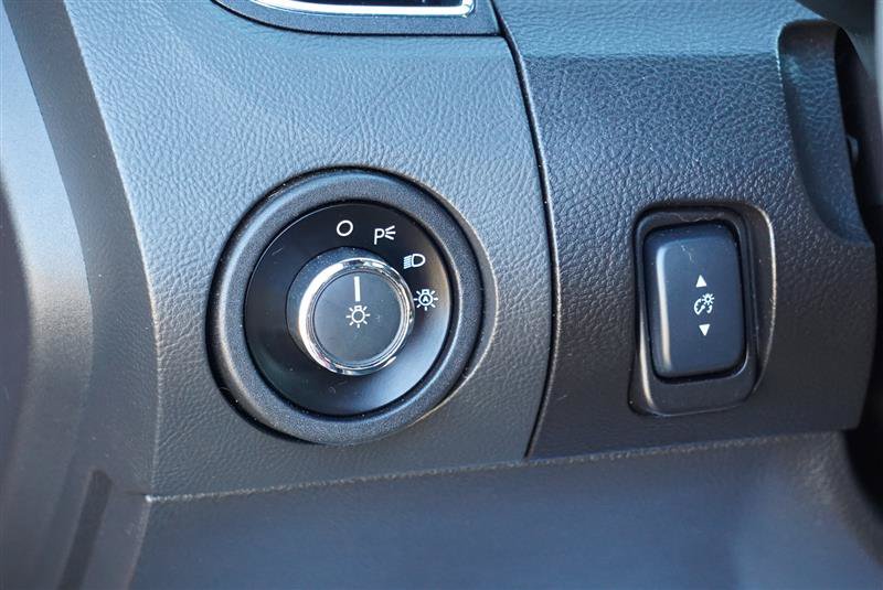 Used 2013 Ford Taurus SHO AWD/4WD image 54