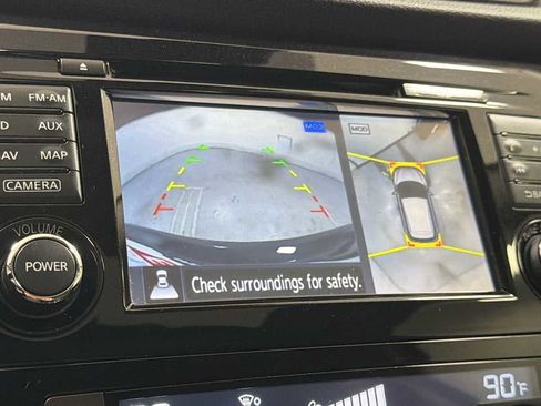 Used 2018 Nissan Rogue Sport SL w/ SL Premium Package image 19