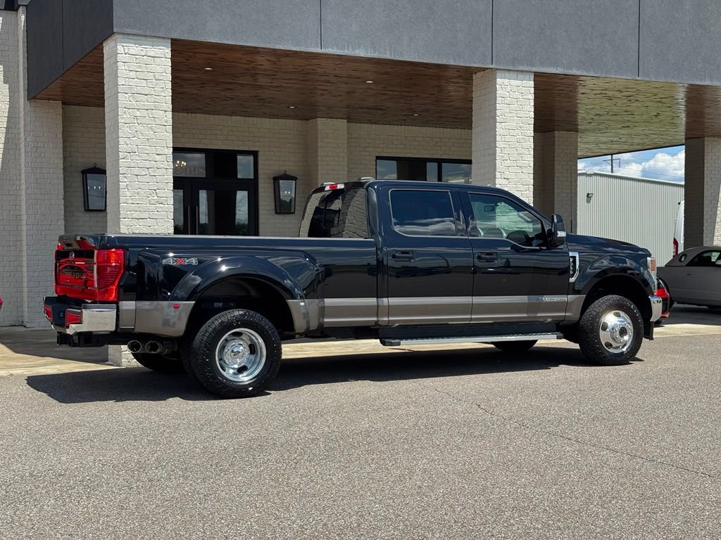 Used 2022 Ford F350 Lariat w/ Lariat Ultimate Package AWD/4WD image 15