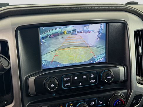 Used 2017 GMC Sierra 1500 SLE w/ SLE Value Package image 19