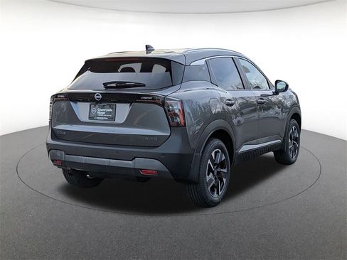 New 2026 Nissan Kicks SV image 5