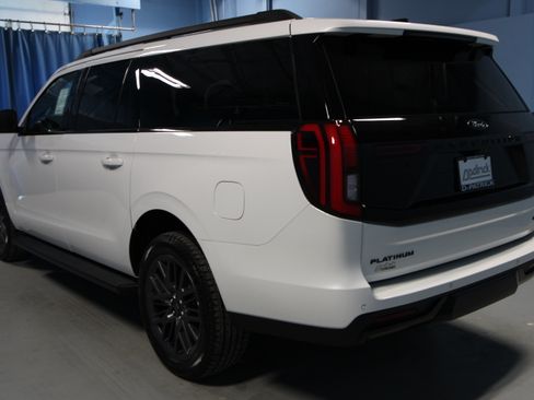 New 2026 Ford Expedition Max Platinum w/ Stealth Appearance Package AWD/4WD image 33