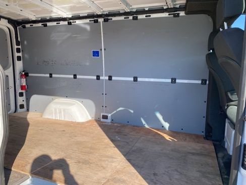 Used 2024 Mercedes-Benz Sprinter 2500 image 26