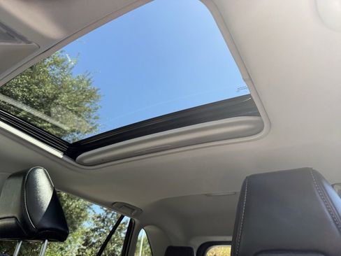 Used 2023 Toyota RAV4 Limited w/ Limited Grade Weather Package image 21