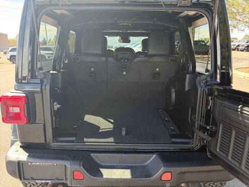 Used 2023 Jeep Wrangler Unlimited Rubicon 392 w/ Xtreme Recon 35" Tire Package AWD/4WD image 34