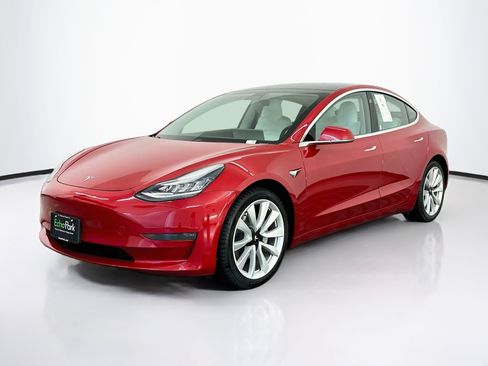 Used 2019 Tesla Model 3 Long Range AWD/4WD image 3